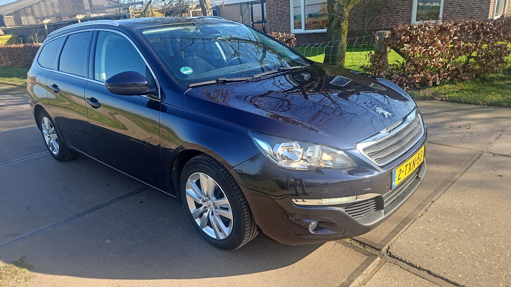 Peugeot 308 SW - 1.6 BlueHDI Blue Lease Executive Pack 1.6 BlueHDI Blue Lease Executive Pack/ euro 6/ bj 2014 - AutoWereld.nl