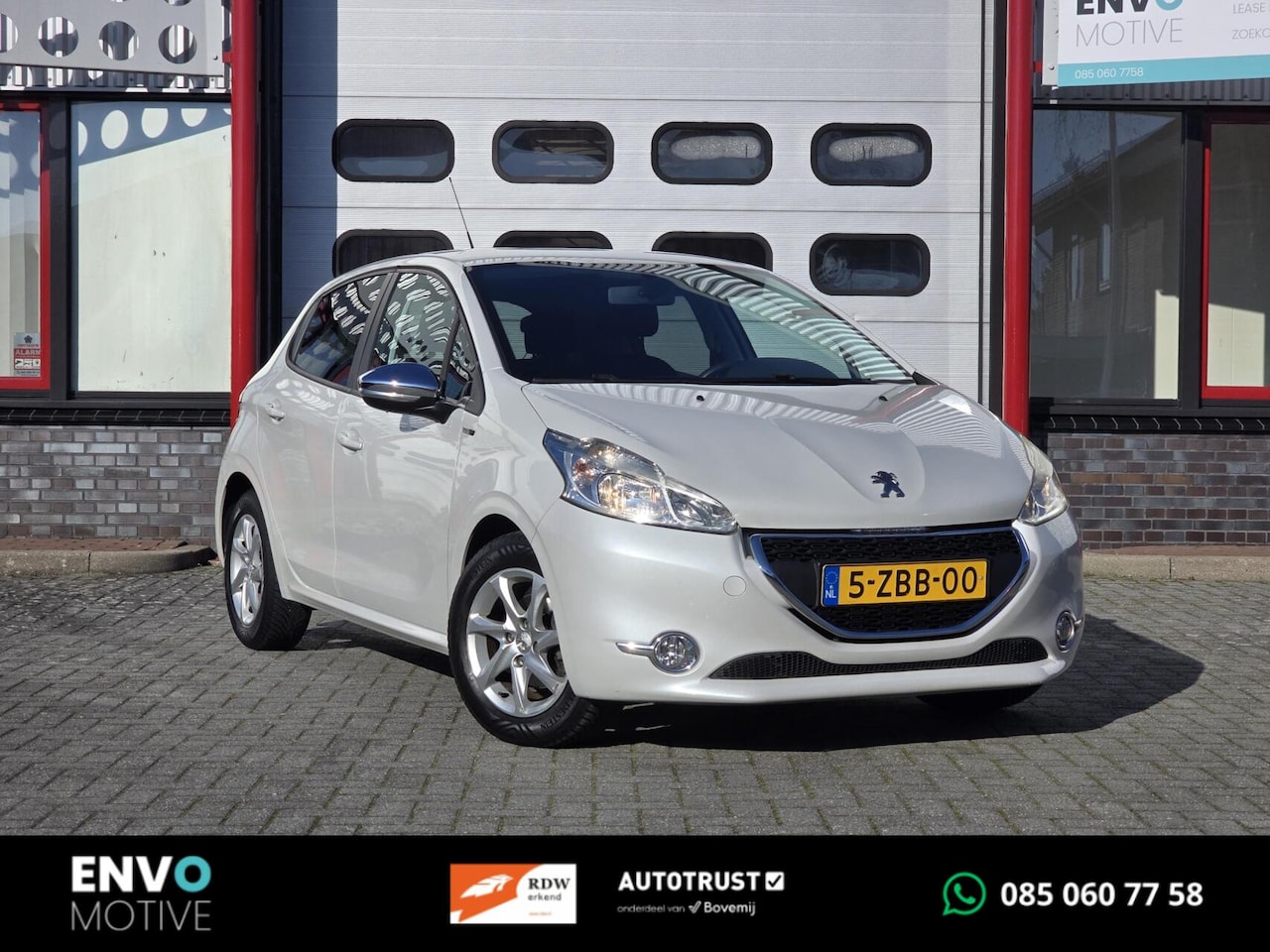 Peugeot 208 - 1.2 VTi Style Airco/Navi/Distributie vervangen - AutoWereld.nl