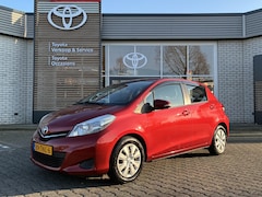 Toyota Yaris - 1.3 VVT-i ASPIRATION AUTOMAAT TREKHAAK BLUETOOTH CAMERA CRUISE NAVI CLIMA NL-AUTO