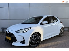 Toyota Yaris - 1.5 Hybrid Dynamic / Led / Carplay / Camera / Stoelverwarming