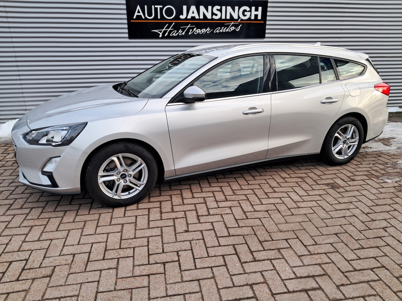 Ford Focus Wagon - 1.0 EcoBoost Trend Edition Business | Clima | Cruise | LM Velgen | Ndl auto | PDC | Trekha - AutoWereld.nl