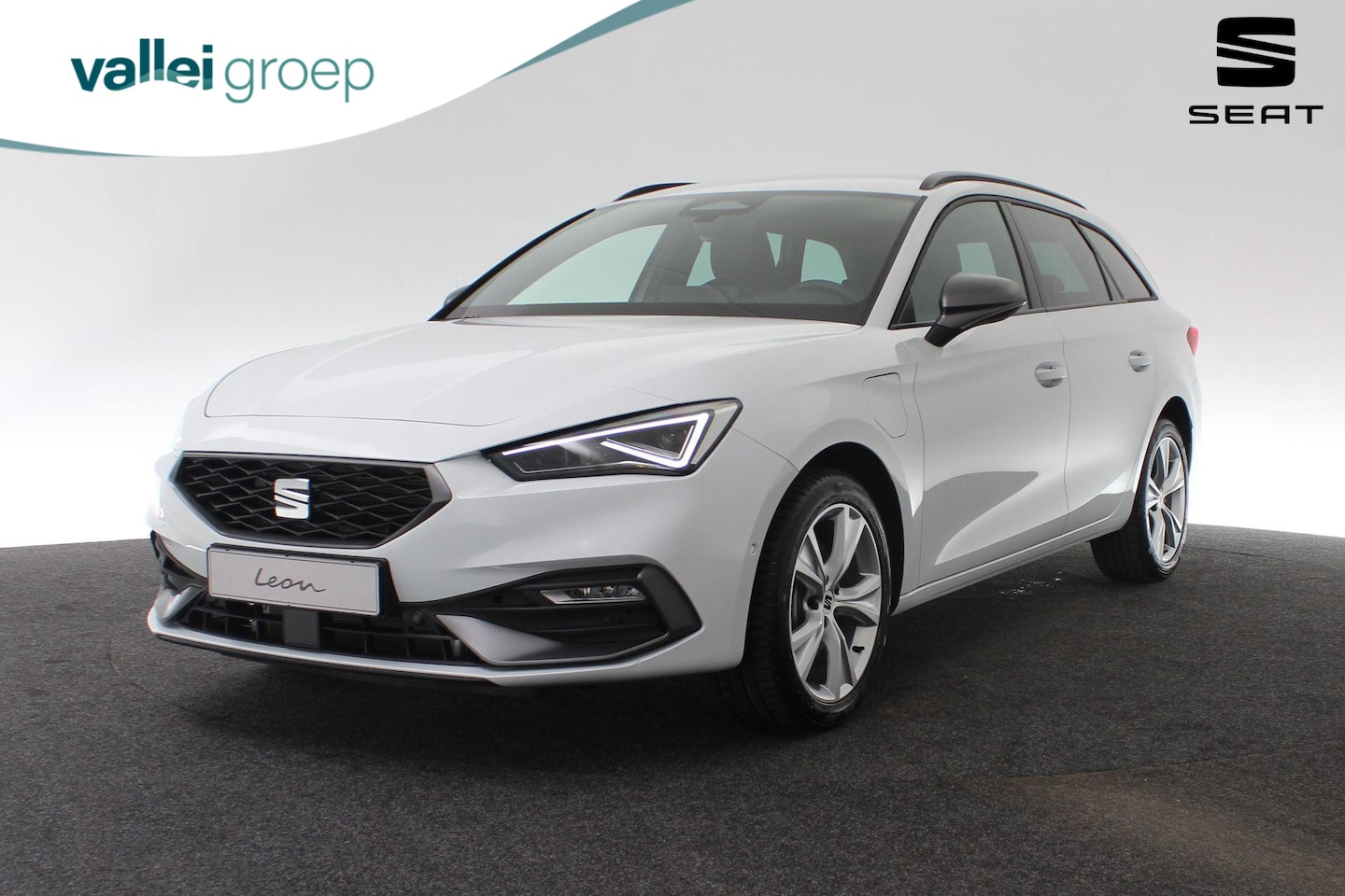 SEAT Leon Sportstourer - FR Business 1.5 TSI eHybrid 150 kW / 204 pk | - AutoWereld.nl