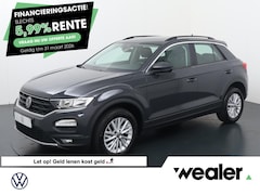 Volkswagen T-Roc - 1.0 TSI Style | 110 PK | Adaptive cruise control | Climate control | Navigatiesysteem | Ap