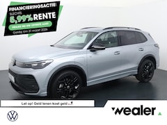 Volkswagen Tiguan - 1.5 eHybrid R-Line Business | 204 PK | SoH 100% | Trekhaak wegklapbaar | Adaptive cruise c