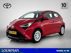 Toyota Aygo - 1.0 VVT-i x-play | BTW Voertuig | Dealeronderhouden | Achteruitrijcamera |