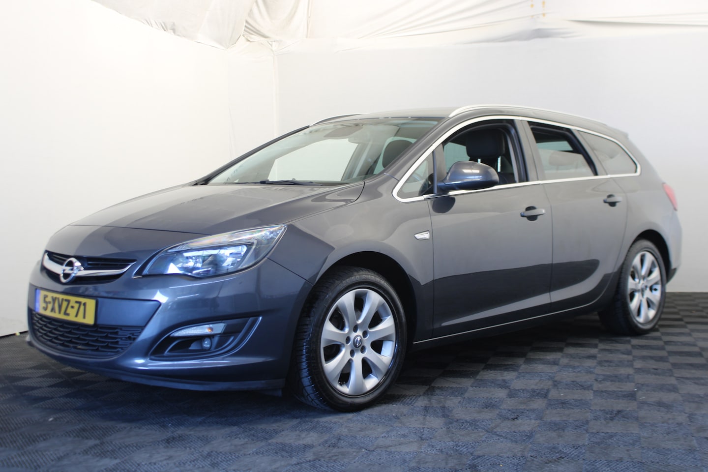 Opel Astra Sports Tourer - 1.6 CDTi Business + |Navi|Trekhaak| - AutoWereld.nl