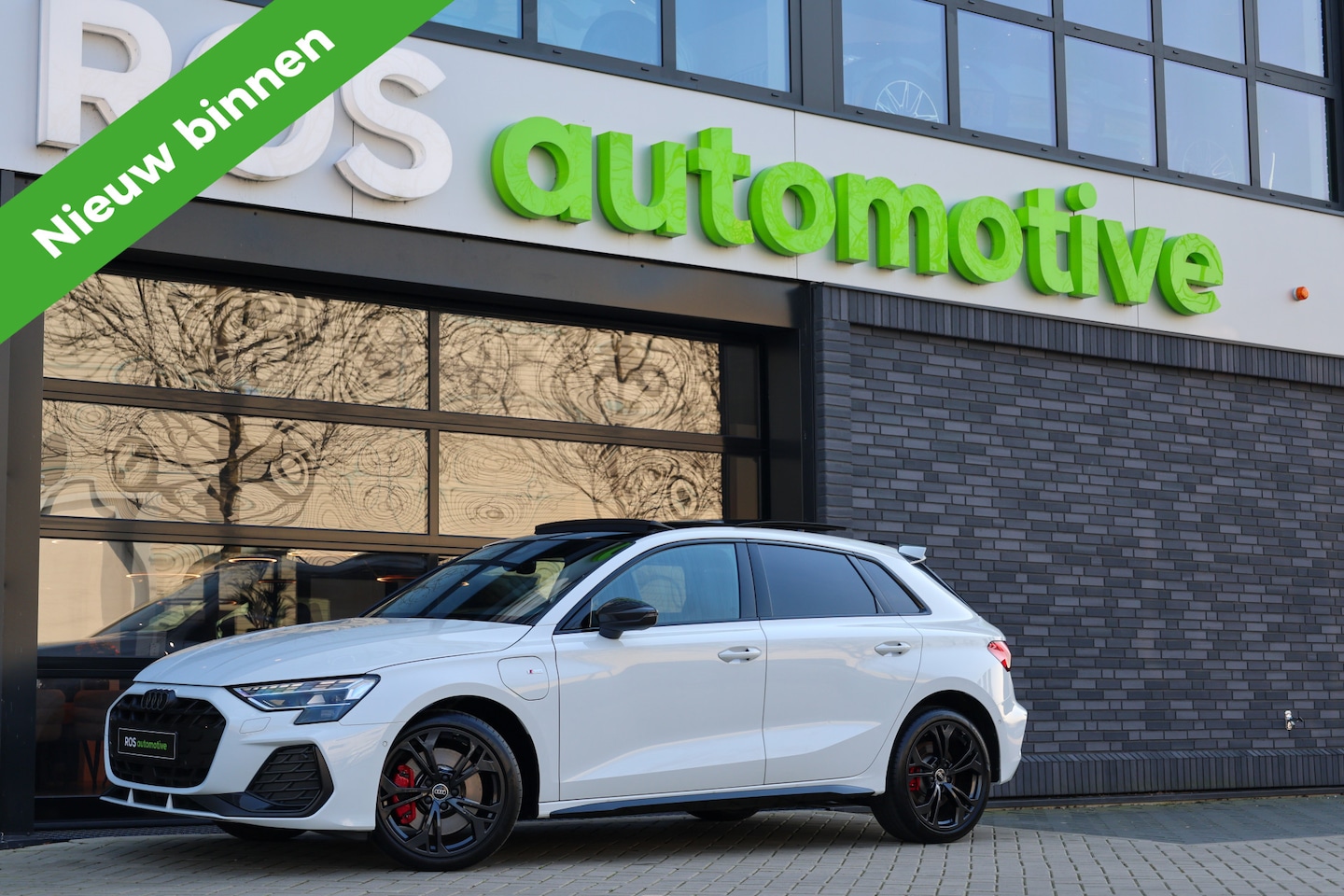 Audi A3 Sportback - 45 TFSI e S edition Competition | BTW | S-LINE |  PANO | MATRIX | MASSAGE | MEMORY | CARBO - AutoWereld.nl
