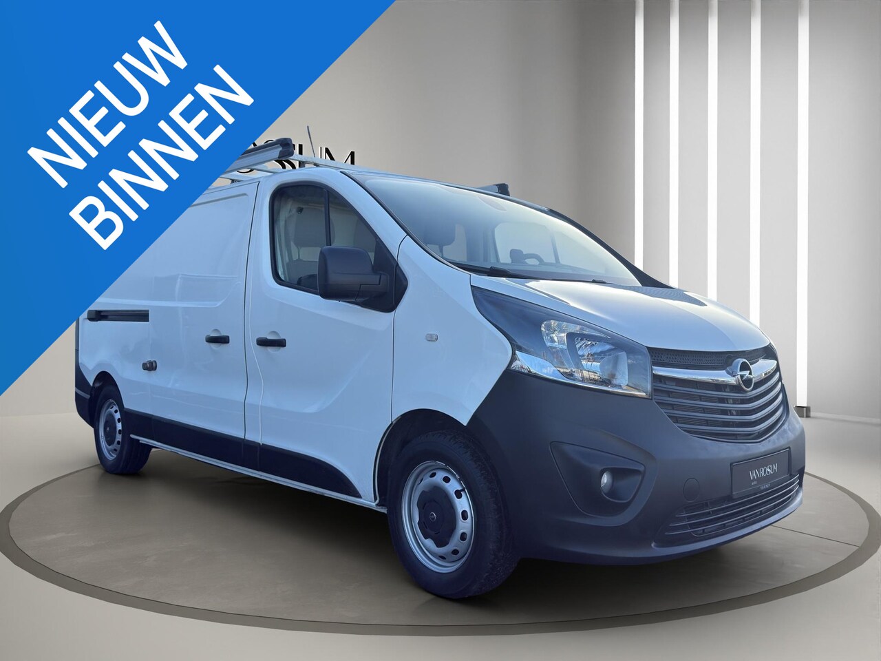 Opel Vivaro - 1.6 CDTI L2H1 Edition | Airco | Camera | Trekhaak | Imperiaal | Lat om Lat | - AutoWereld.nl