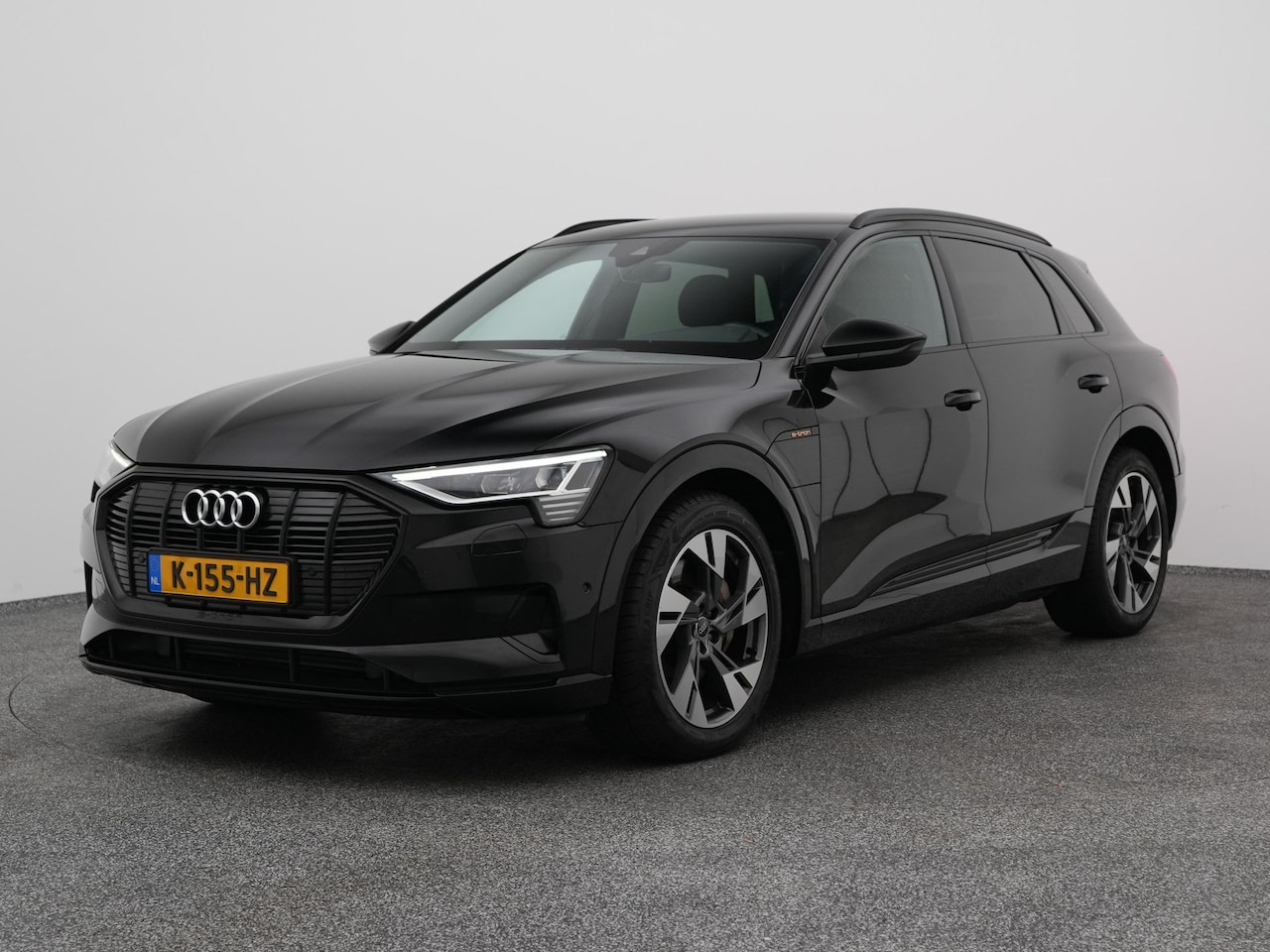 Audi e-tron - 50 quattro Business edition Plus 71 kWh | CAMERA | ADAPTIVE | LUCHTVERING - AutoWereld.nl