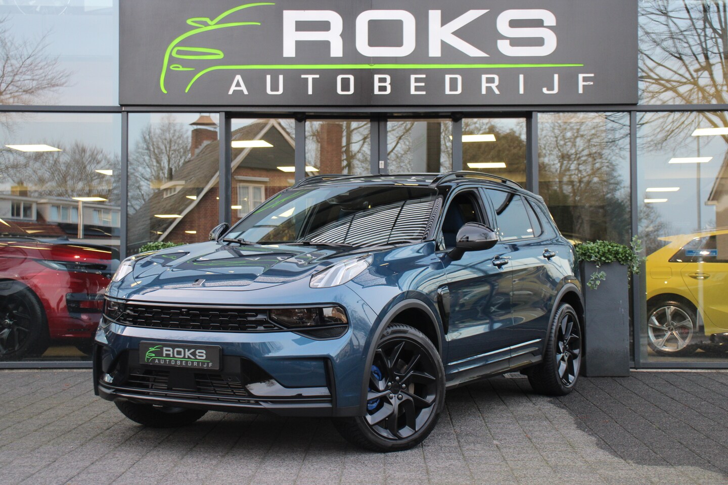 LYNK&CO LYNK & CO 01