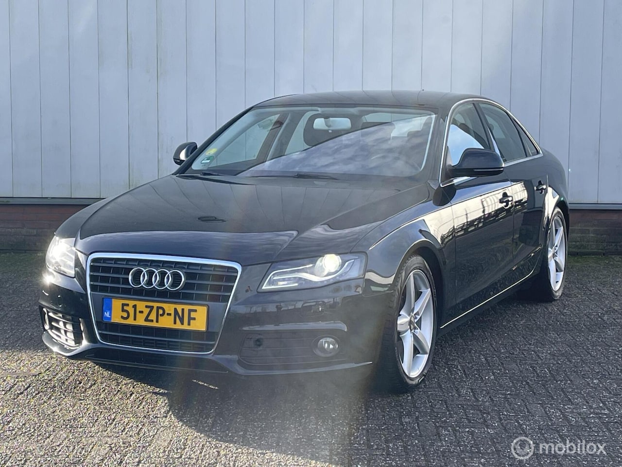 Audi A4 Limousine - 1.8 TFSI Pro Line Business | Bi Xenon | Climate & Cruise control | Navigatie | Trekhaak | - AutoWereld.nl