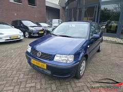 Volkswagen Polo - 1.4 Trendline