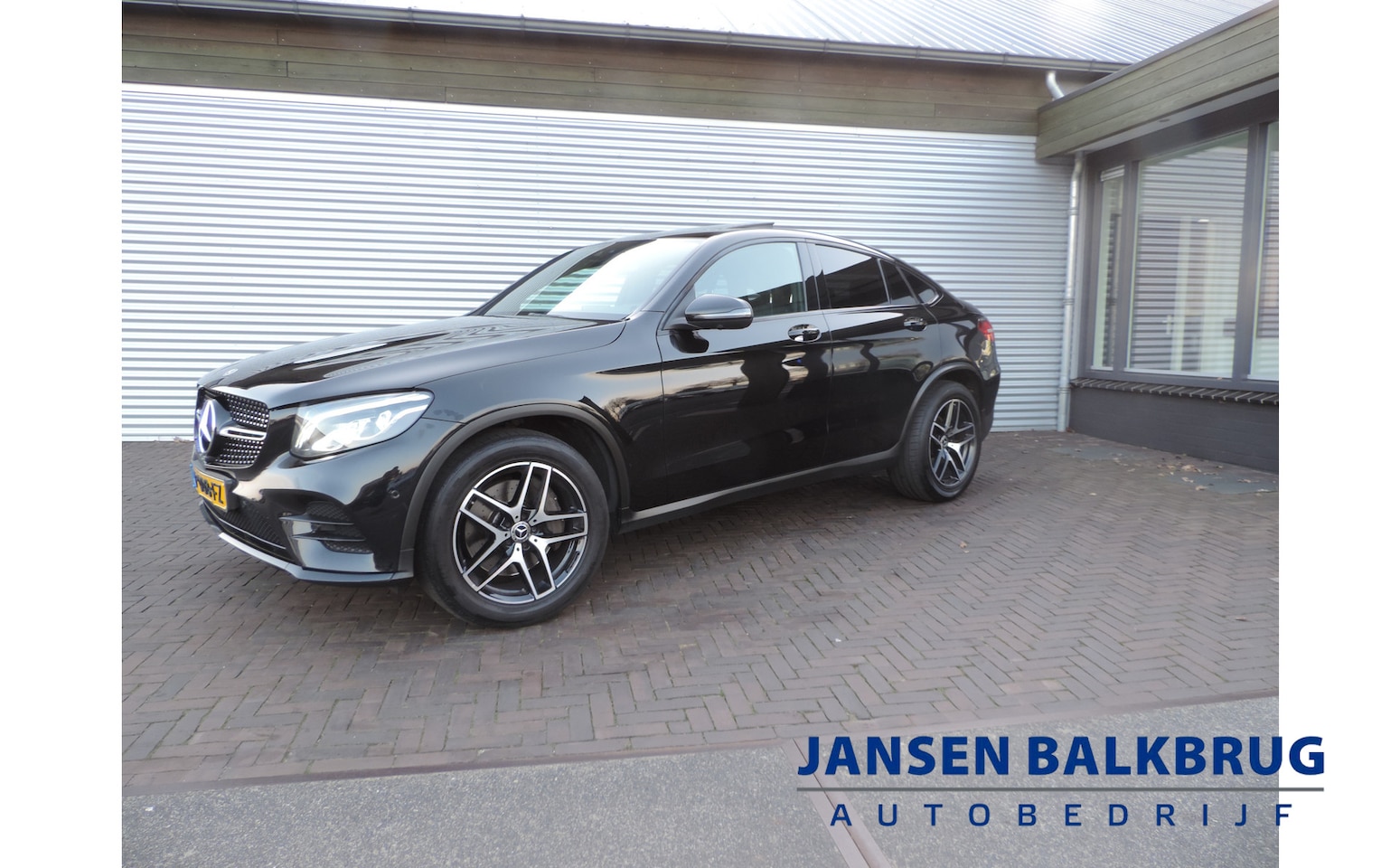 Mercedes-Benz GLC-klasse Coupé - 250 4MATIC Business Solution AMG Upgrade Edition night schuifdak - AutoWereld.nl
