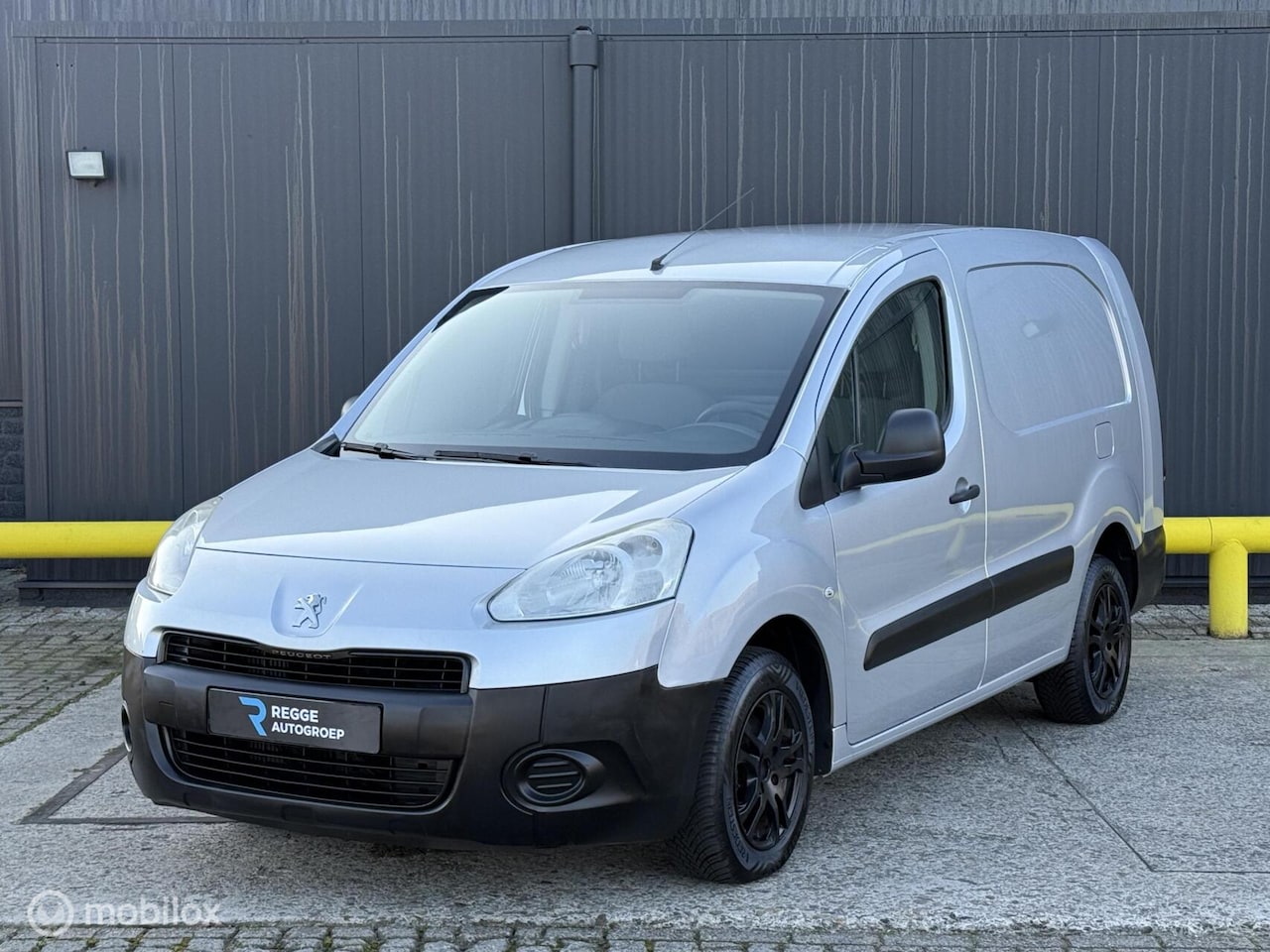 Peugeot Partner - bestel 122 1.6 e-HDI L2 XR - AutoWereld.nl