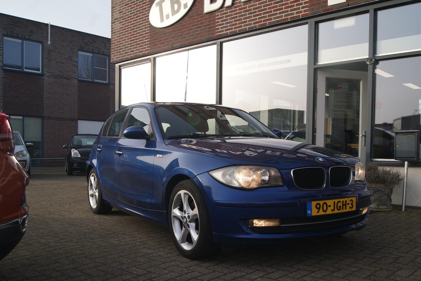 BMW 1-serie - (e87) 2.0 116 90KW 5D Business - AutoWereld.nl