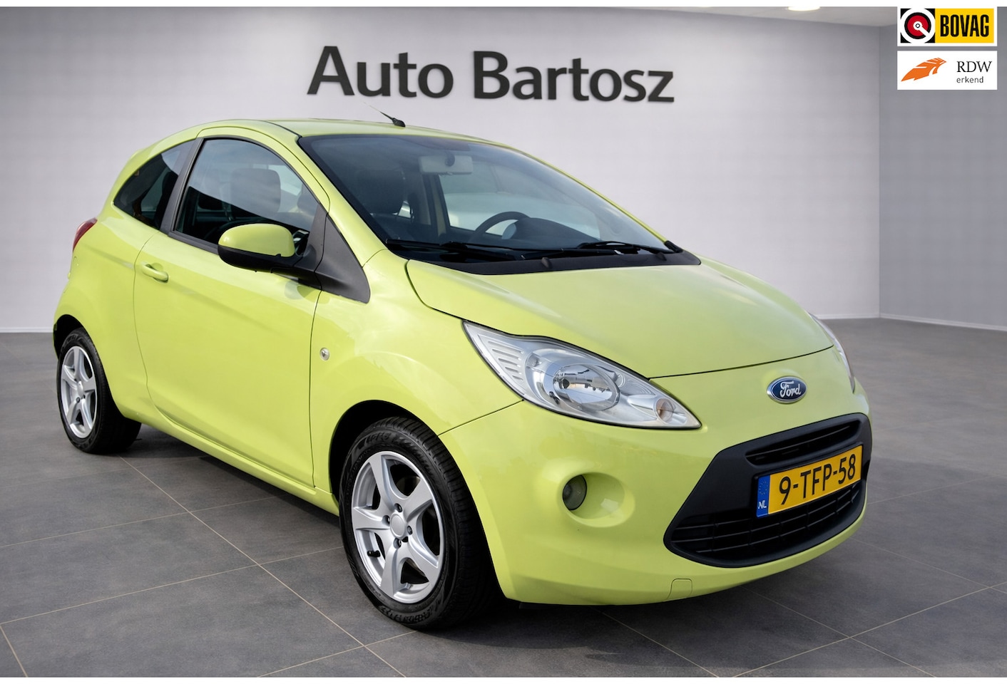 Ford Ka - 1.2 Trend zeer mooi / airco/nieuwe distributie riem/RIJKLAAR - AutoWereld.nl