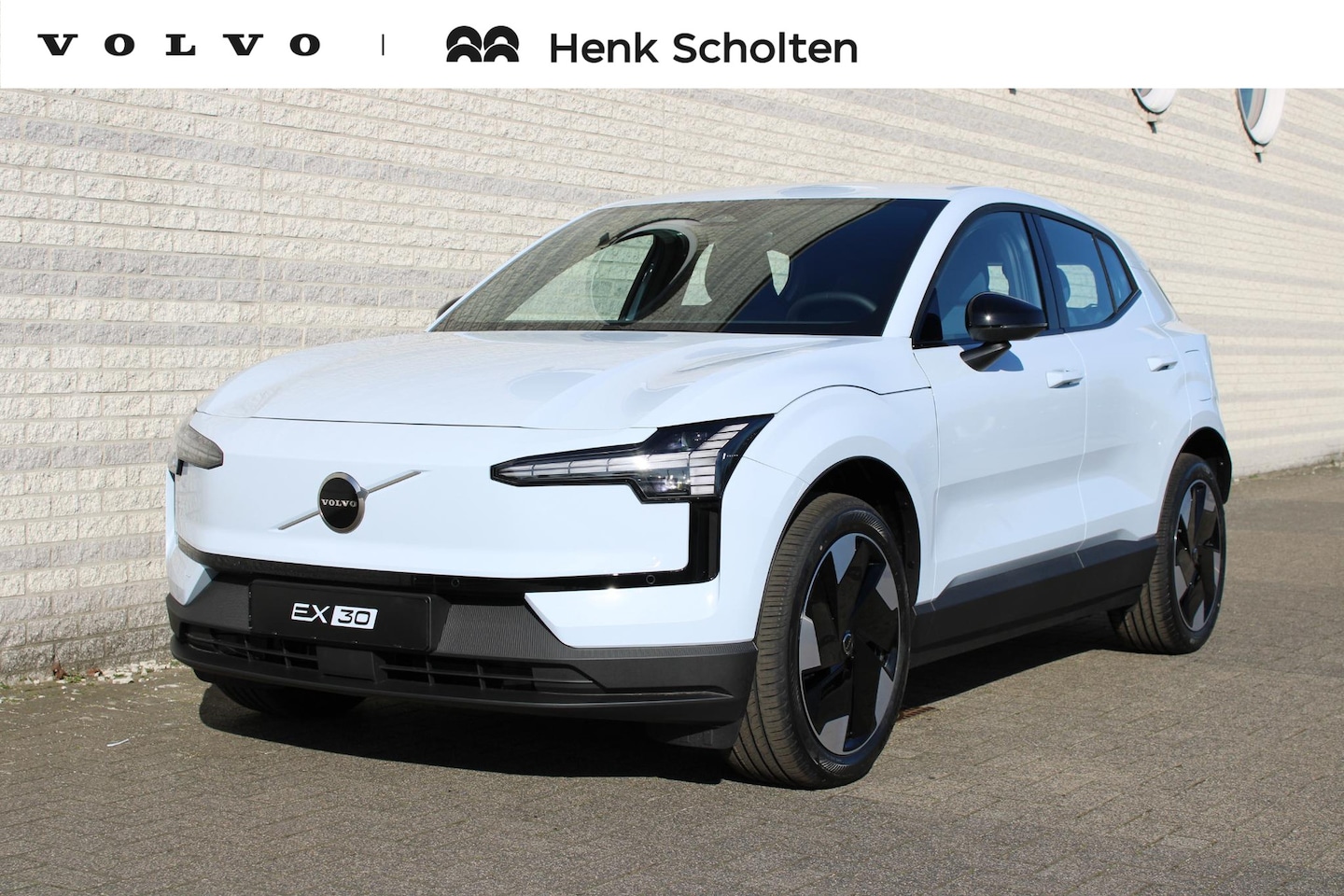 Volvo EX30 - Single Motor Extended Range Plus Europa 69 kWh | Driver Support | Warmtepomp | Dual Zone E - AutoWereld.nl