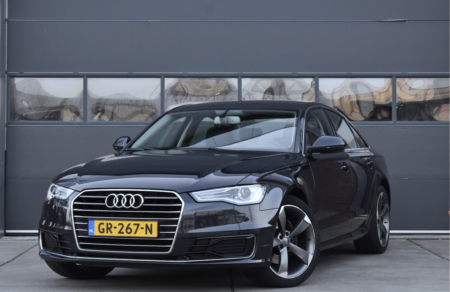 Audi A6 Limousine - 1.8 TFSI ultra Premium Edition Trekhaak - Camera - Bose - Memory NAP - AutoWereld.nl