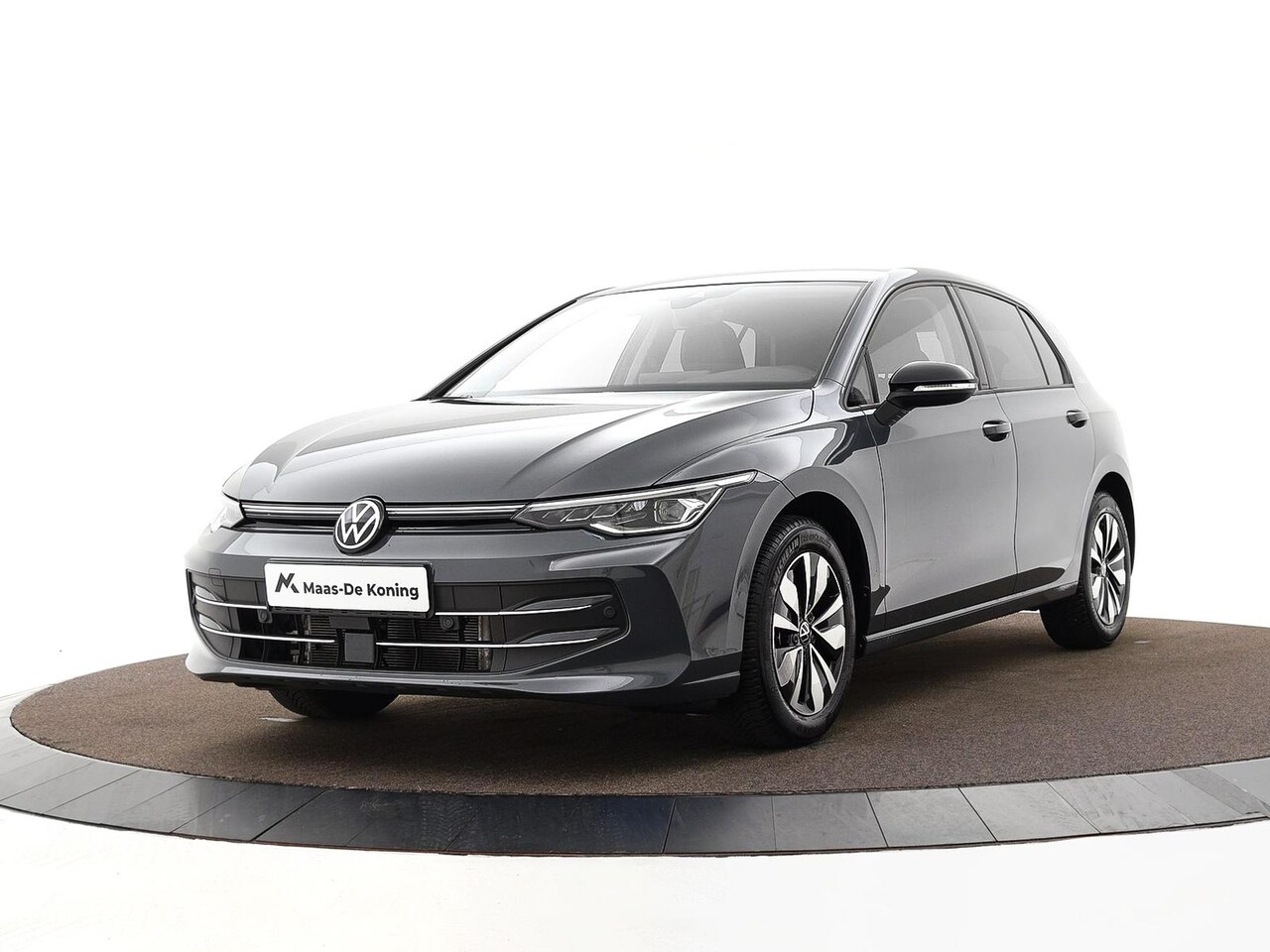 Volkswagen Golf - 1.5 eTSI 150pk DSG Goal · Camera · Wegklapbare Trekhaak · Apple/Android Car Play · Stoel&- - AutoWereld.nl
