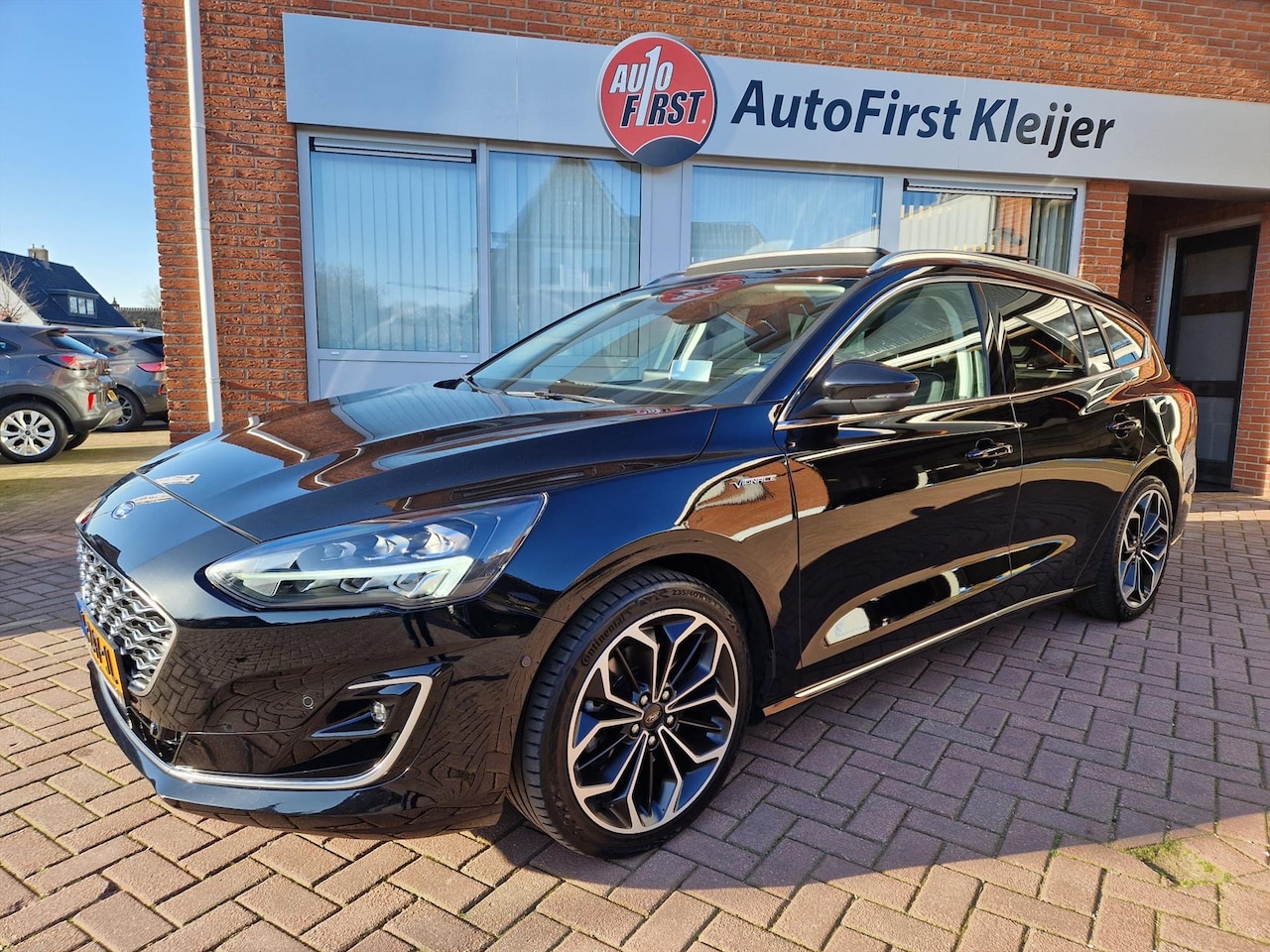 Ford Focus Wagon - 1.5 EcoBoost 150pk Vignale Automaat 1.500kg trekgewicht - AutoWereld.nl