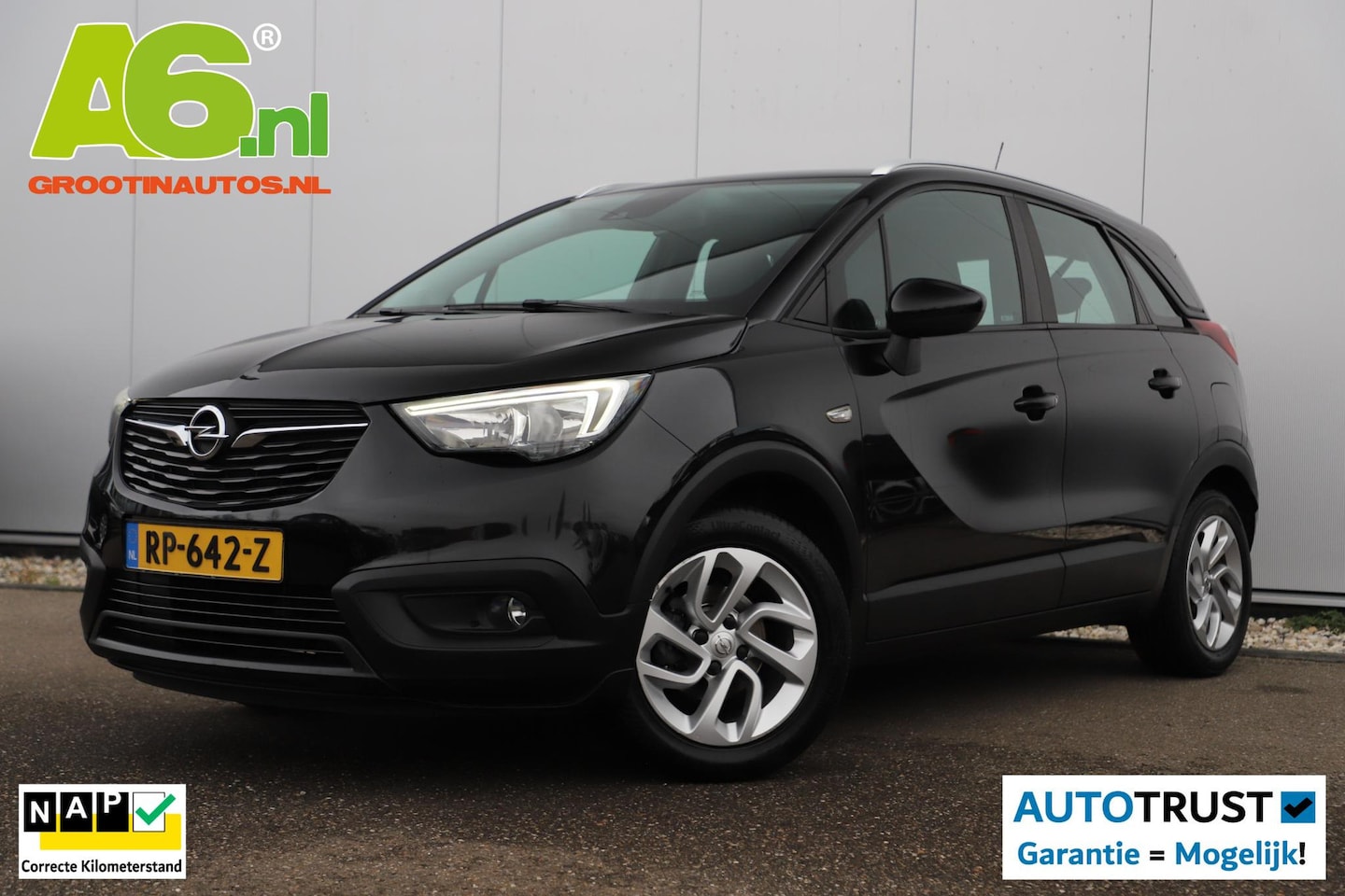 Opel Crossland X - 1.2 Online Edition 16 inch LMV Carplay Android Navigatie Airco Cruise Control Parkeersenso - AutoWereld.nl