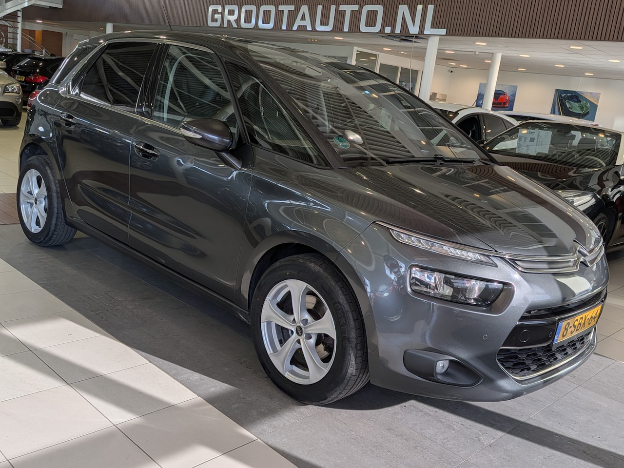 Citroën C4 Picasso - 1.6 THP Intensive Airco, Cruise Control, Trekhaak, Stuurbekrachtiging - AutoWereld.nl