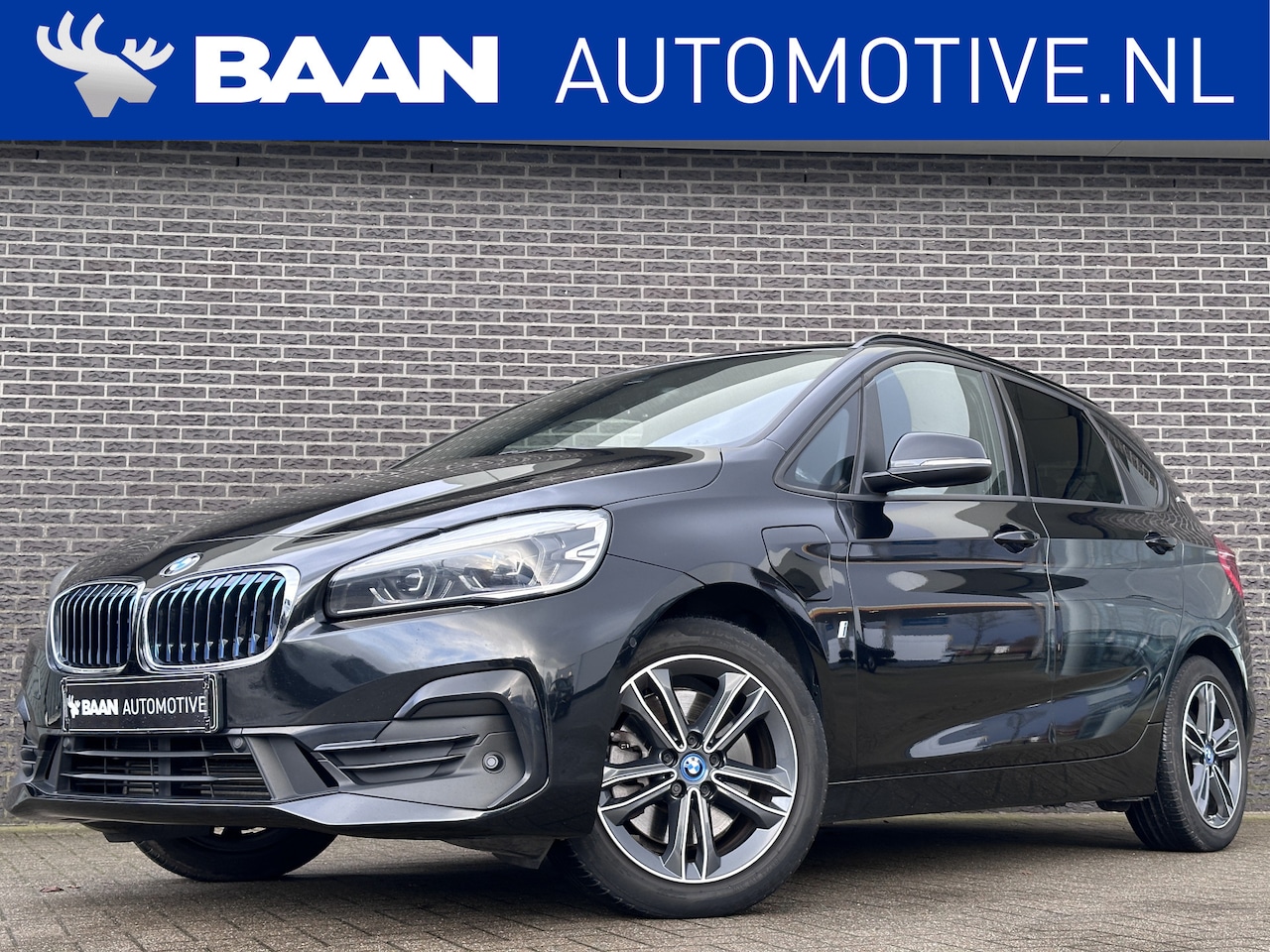 BMW 2-serie Active Tourer - 225xe iPerformance | Head-up Display | Navigatie | Camera - AutoWereld.nl