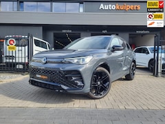 Volkswagen Tiguan - 1.5 eTSI R-line Edition | Met o.a. panoramadak, elektrisch uitklapbare trekhaak en Harman