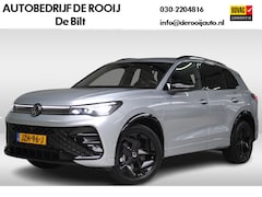 Volkswagen Tiguan - 1.5 eHybrid R-Line Blackstyle Panoramadak | Matrix Led | 360 Camera | Trekhaak |
