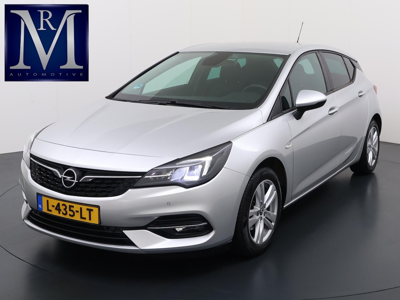 Opel Astra - 1.4 Launch Elegance | AUTOMAAT | AGR STOELEN | CAMERA | STOEL- & STUURWIELVERWARMING | NAV - AutoWereld.nl