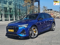 Audi e-tron - S quattro 95 kWh Soh 100% B&O panorama