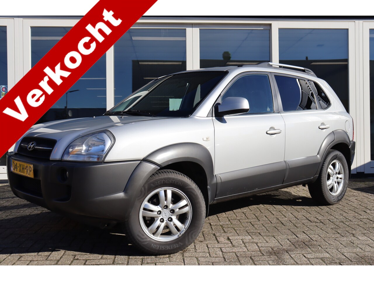 Hyundai Tucson - 2.0i Style 2.0i Style, Airco, Trekhaak, Met Nieuwe Koppeling, Prijs Is Rijklaar - AutoWereld.nl