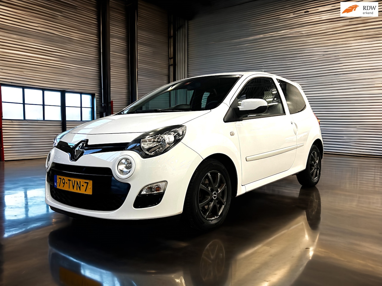 Renault Twingo - 1.2 16V Collection TOMTOM_LMV 15''Airco - AutoWereld.nl