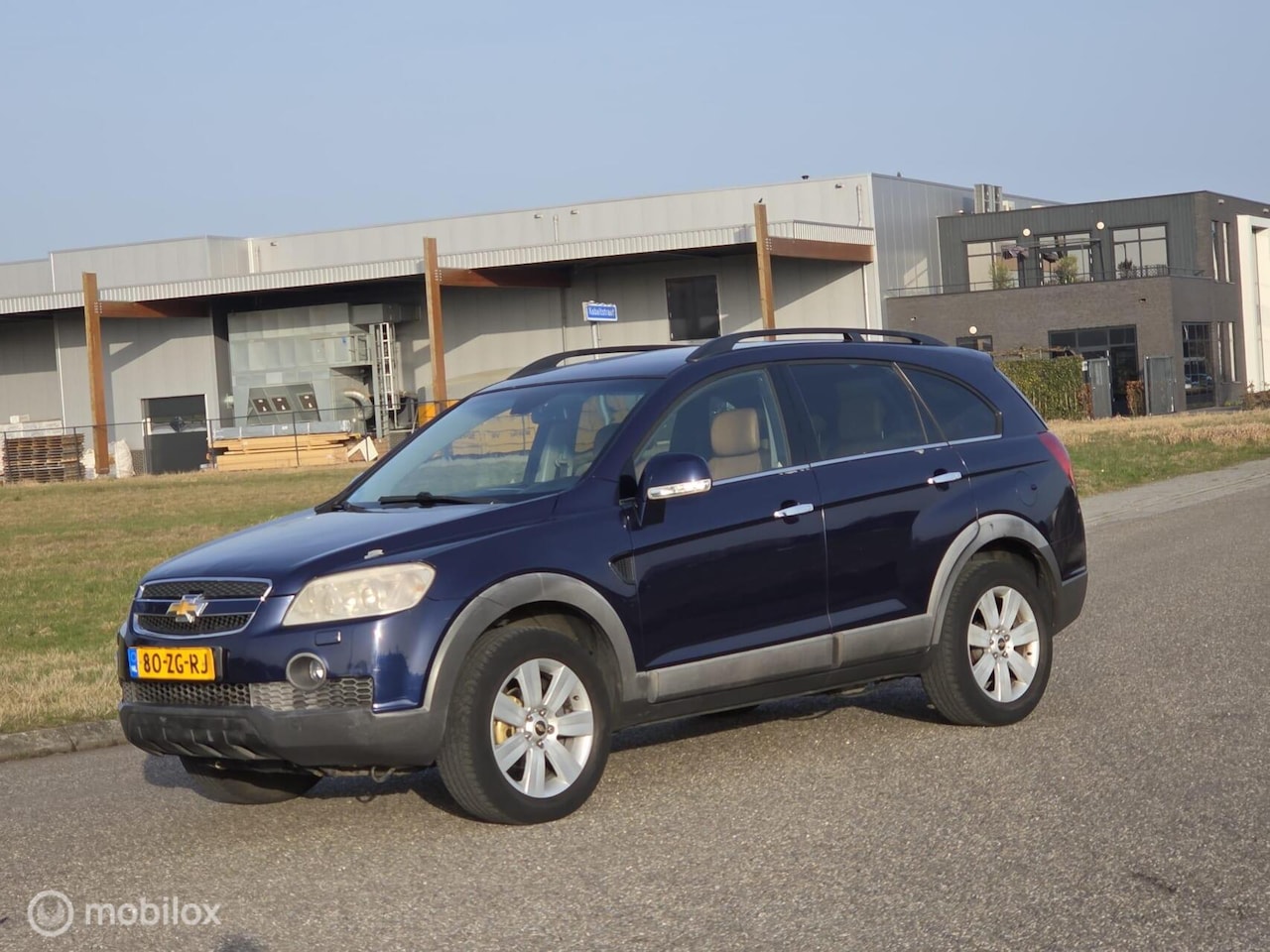 Chevrolet Captiva - 3.2i Executive Automaat 7 persoons Leer - AutoWereld.nl