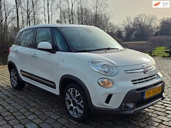 Fiat 500 L - 1.6 M-Jet Trekking Zeer netjes 2e eigenaar panorama dak navigatie achteruit camera airco c