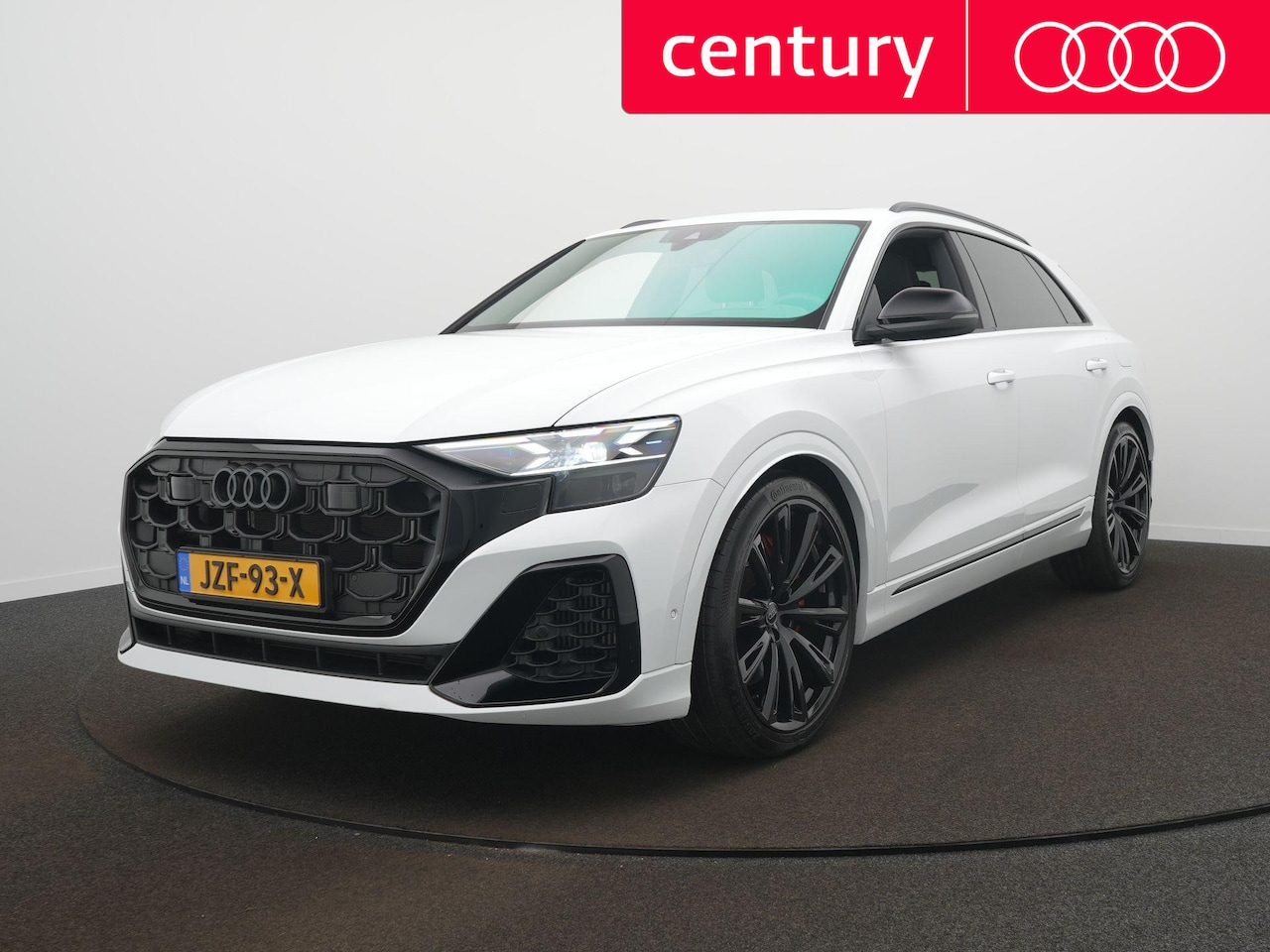 Audi Q8 - 55 TFSI e quattro Pro Line S S-Line | Panodak | Elek. Trekhaak | Nachtzicht | 23 Inch | B& - AutoWereld.nl