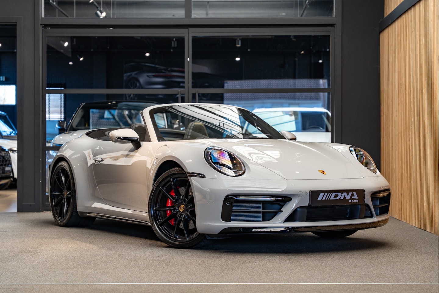 Porsche 911 Cabrio - 992 4S SportDesign GTS Carrera 4S - AutoWereld.nl