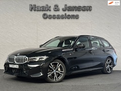 BMW 3-serie Touring - 330i Business Line M Sport Camera