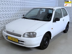 Toyota Starlet - 1.3-16V XLi voor de EXPORT of LIEFHEBBER? (1998)
