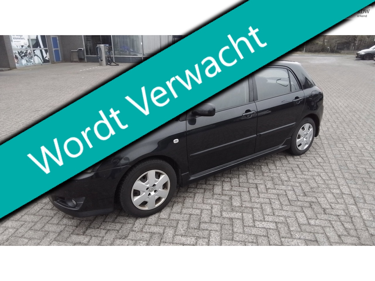 Toyota Corolla - 1.4 VVT-i S-Line 97pk 5-deurs Airco Trekhaak Historie - AutoWereld.nl