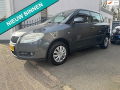 Skoda Fabia - 1.4-16V Ambiente nap airco cruise control trekhaah