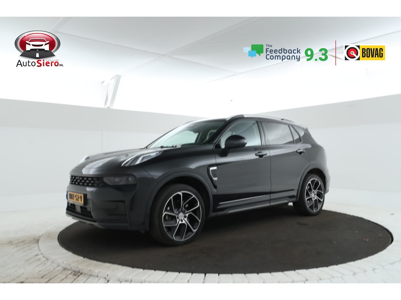 Lynk & Co 01 - 1.5 Full Black, Panorama Dak, Digital Dash - AutoWereld.nl