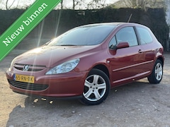Peugeot 307 - 1.6-16V XSI AIRCO CRUISE SPORTSTOEL HALF LEDER