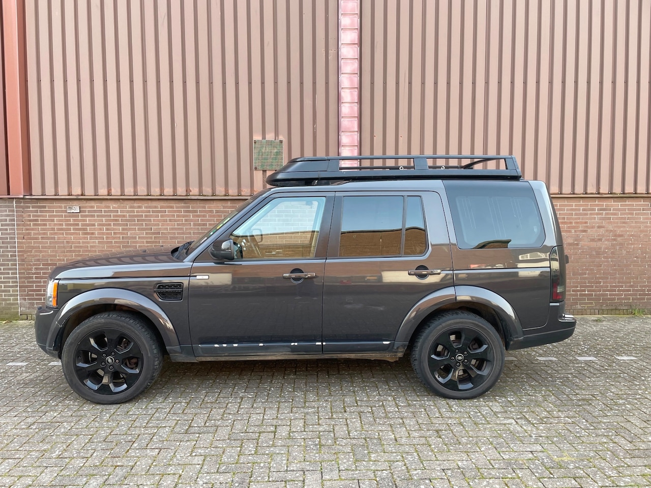 Land Rover Discovery - 3.0 SDV6 HSE Luxury Edition 7p. Pano Leer Automaat Navi Camera - AutoWereld.nl