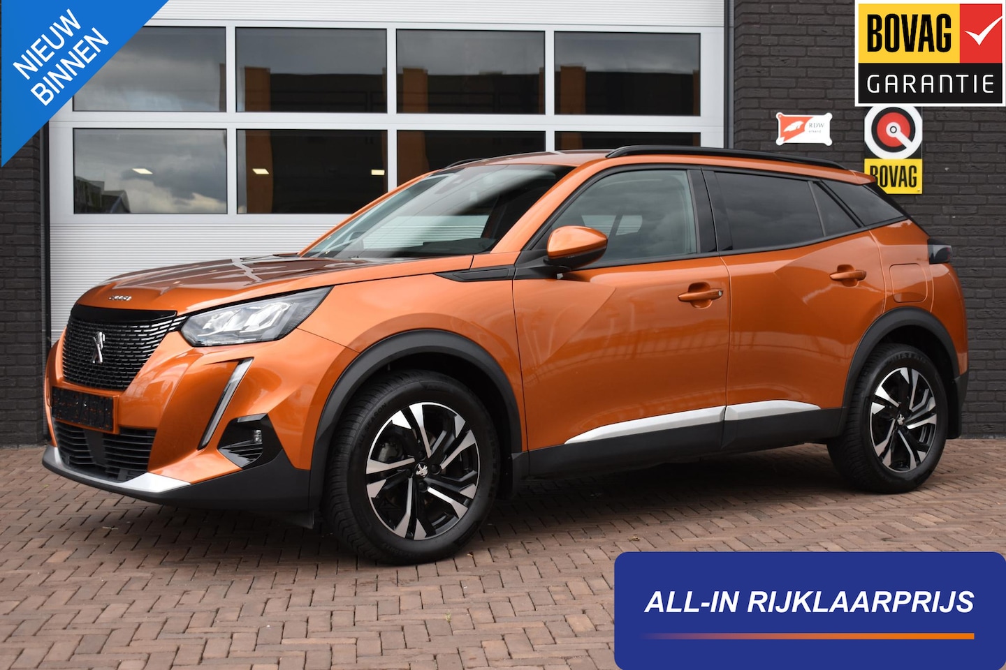 Peugeot 2008 - 1.2 PureTech 130PK Aut. Allure Pack | Camera | LED | Carplay | Adapt. Cruise | Incl. garan - AutoWereld.nl