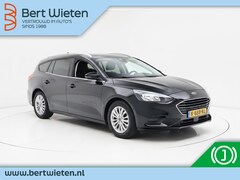 Ford Focus Wagon - 1.0 EcoB. Titanium | Geen import | Trekhaak I Navi | Cruise |