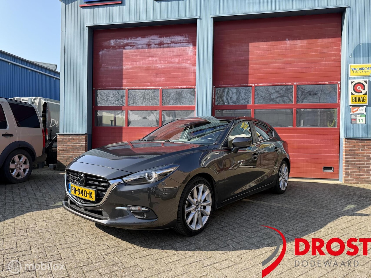 Mazda 3 - 2.0 SkyActiv-G 120 GT-M 2.0 SkyActiv-G 120 GT-M, NL-auto, Keyless - AutoWereld.nl