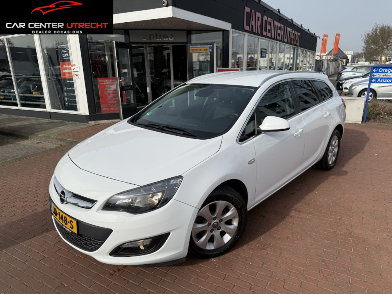 Opel Astra Sports Tourer - 1.6 CDTi Business + | 6 vers| airco |navi|netter - AutoWereld.nl
