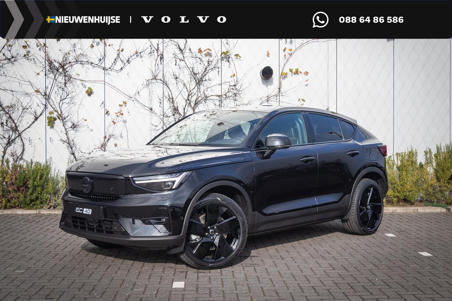 Volvo EC40 - Single Motor Ext. Range Ultra Bl.Ed. Europa 82 kWh | Panoramdak | 20 Inch Velgen | 360 Cam - AutoWereld.nl