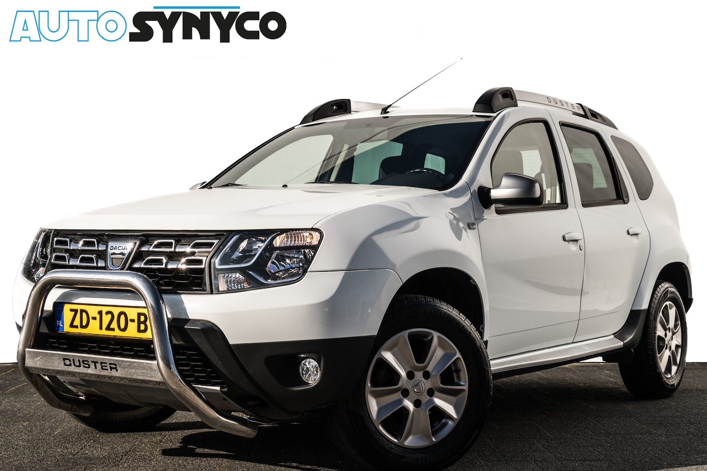 Dacia Duster - 1.2 TCe 4x2 Prestige | Nw ketting | Trekhaak | Leder | Cruise | Bullbar | PDC | - AutoWereld.nl